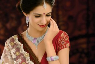 Diamond Jewellery vs Gold Jewellery